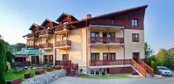 Penjsonat Śnieżka SPA*** Karpacz
